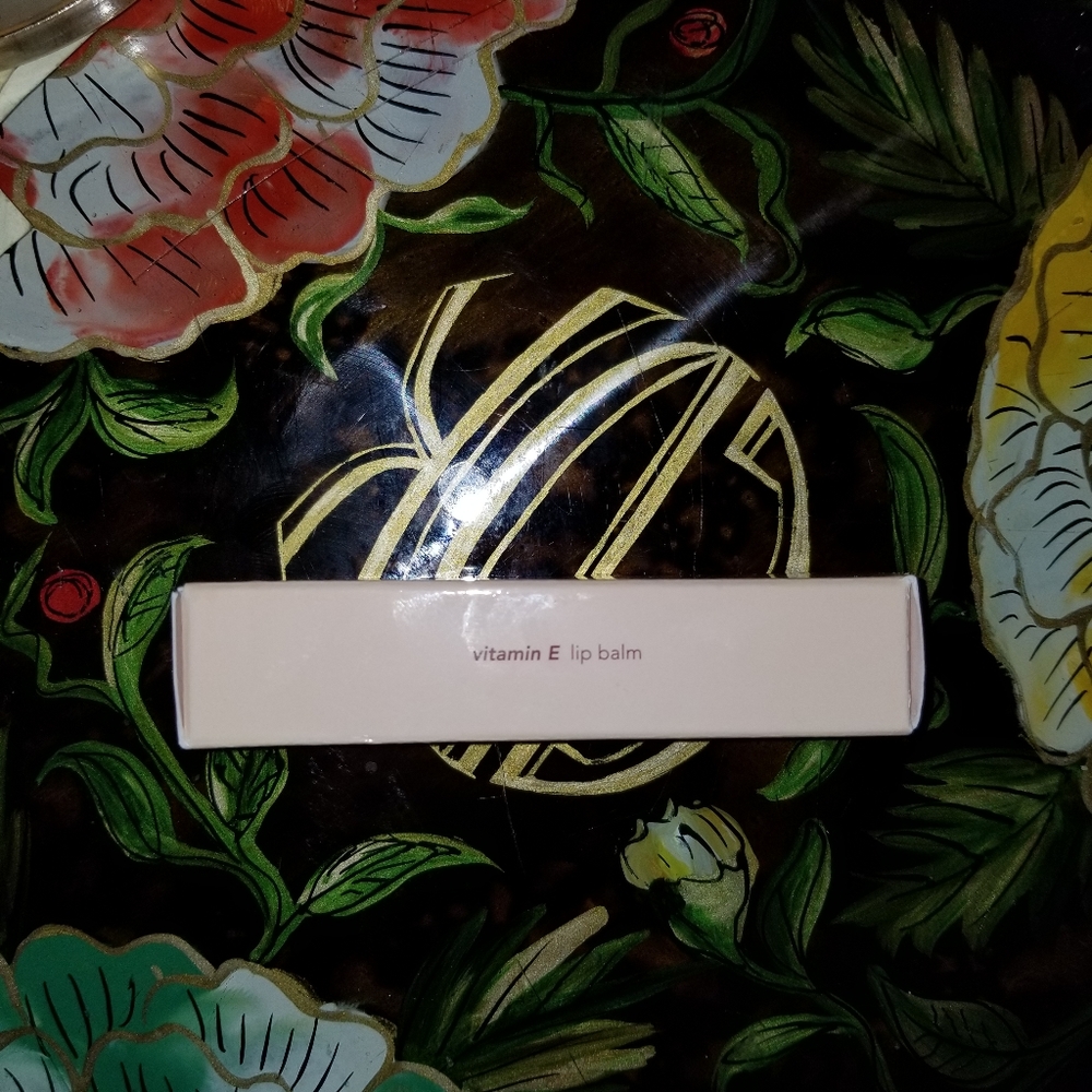 Persona Cosmetics E-Balm in Manifest - Picture 3 of 4